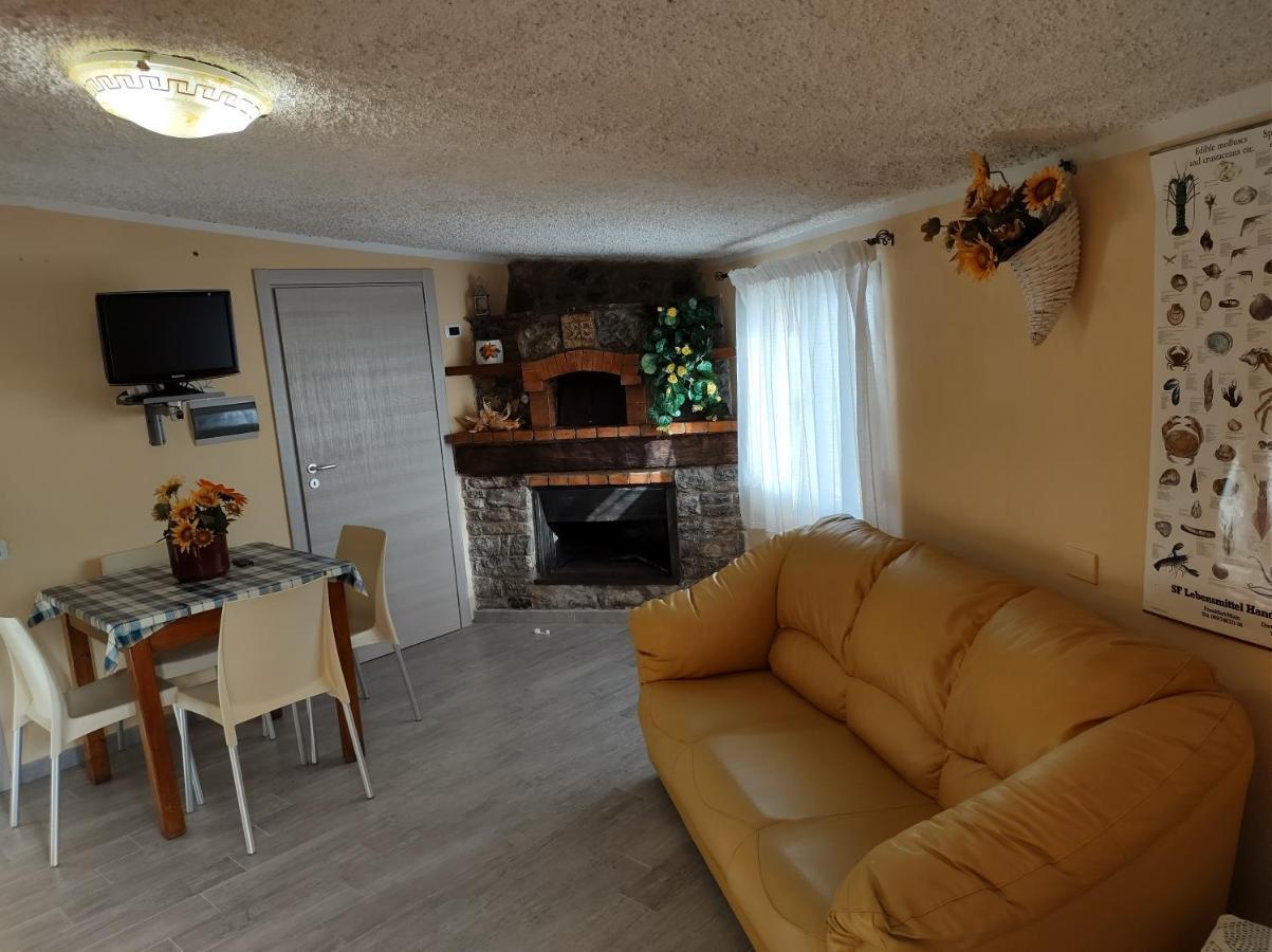 Apartament Il Cerseto Santa Domenica Talao Zewnętrze zdjęcie